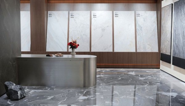 金羽啄木鸟瓷砖双喜加冕！包揽“陶瓷一线品牌+高端质感砖标志性品牌”双项大奖