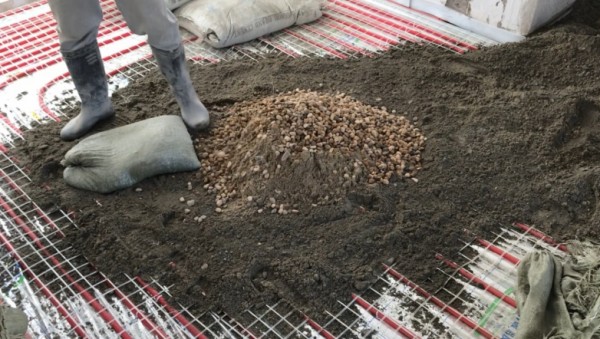 绿羽白晶板阻燃吗？2026地暖保温板阻燃等级要求