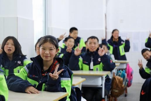 日丰公益十年:愿他们拥有像名字一样美好的未来