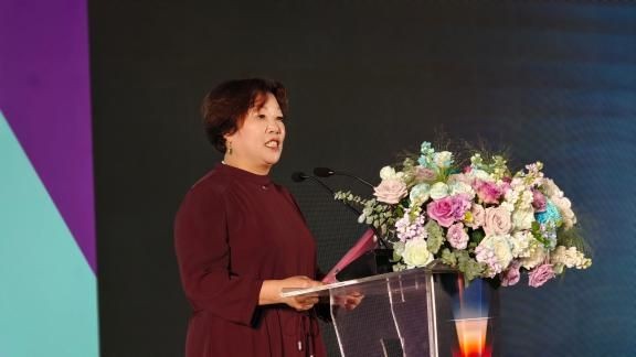 质敬时光・六载见真章——金牌亚洲金丝绒6周年品质见证会暨超抗污质感砖新品发布会圆满举行